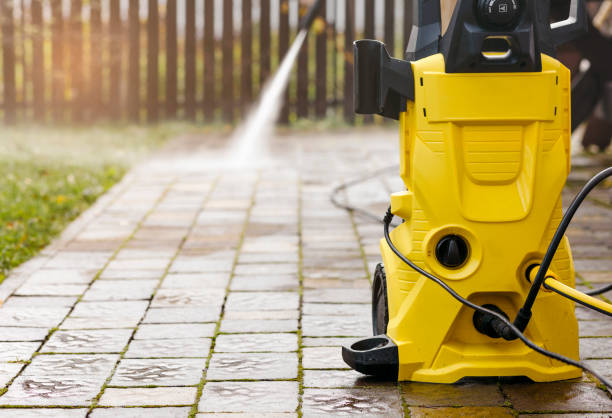 Animal Enclosure Cleaning in Aransas Pass, TX